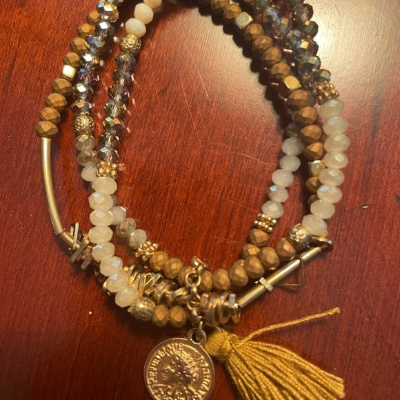 Jewelry - Bracelet Clusterr
